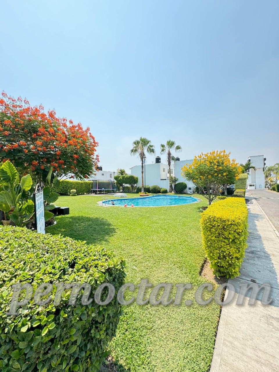 Villas del Paraiso 1