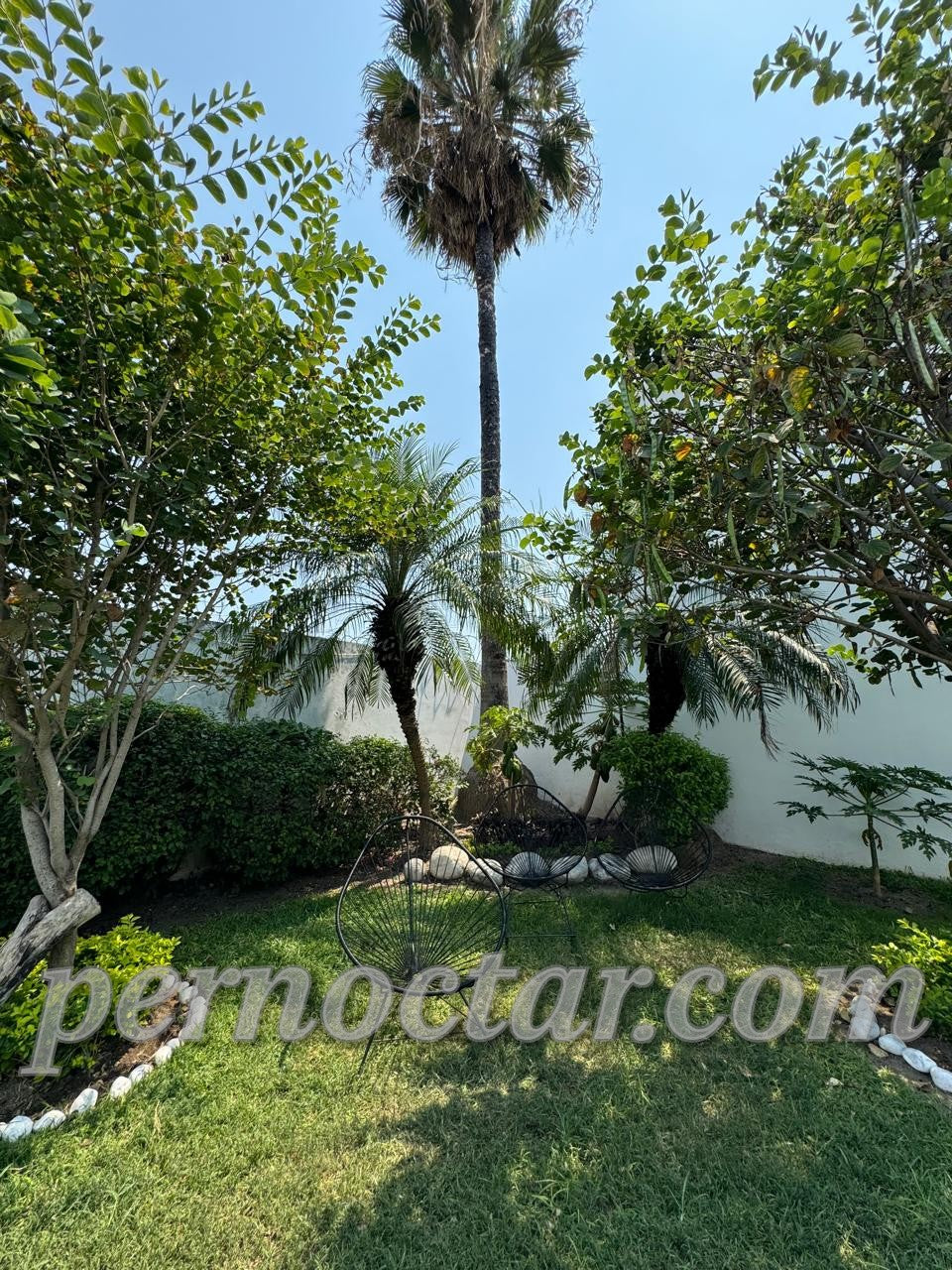 Villas del Paraiso 1
